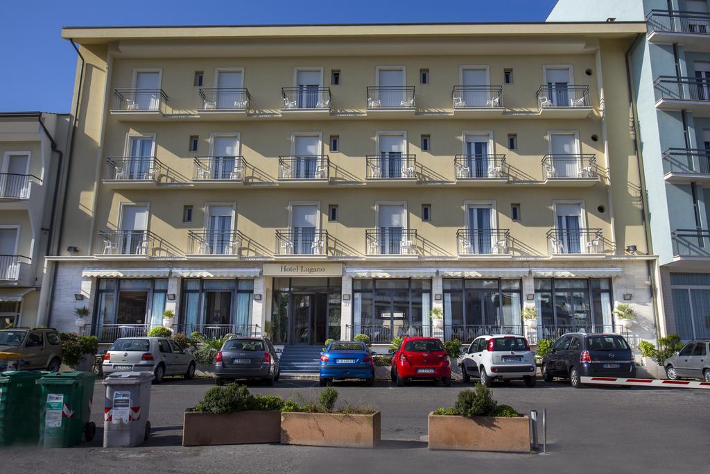 Hotel Lugano Cattolica Kültér fotó