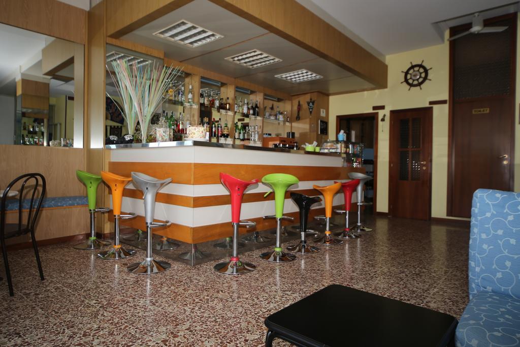 Hotel Lugano Cattolica Kültér fotó