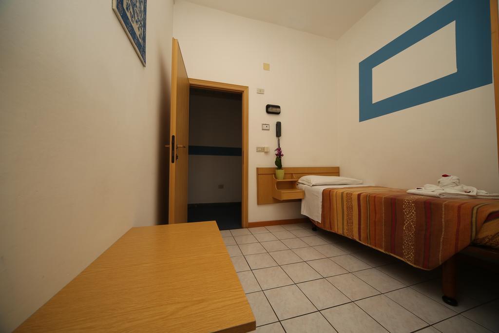 Hotel Lugano Cattolica Kültér fotó