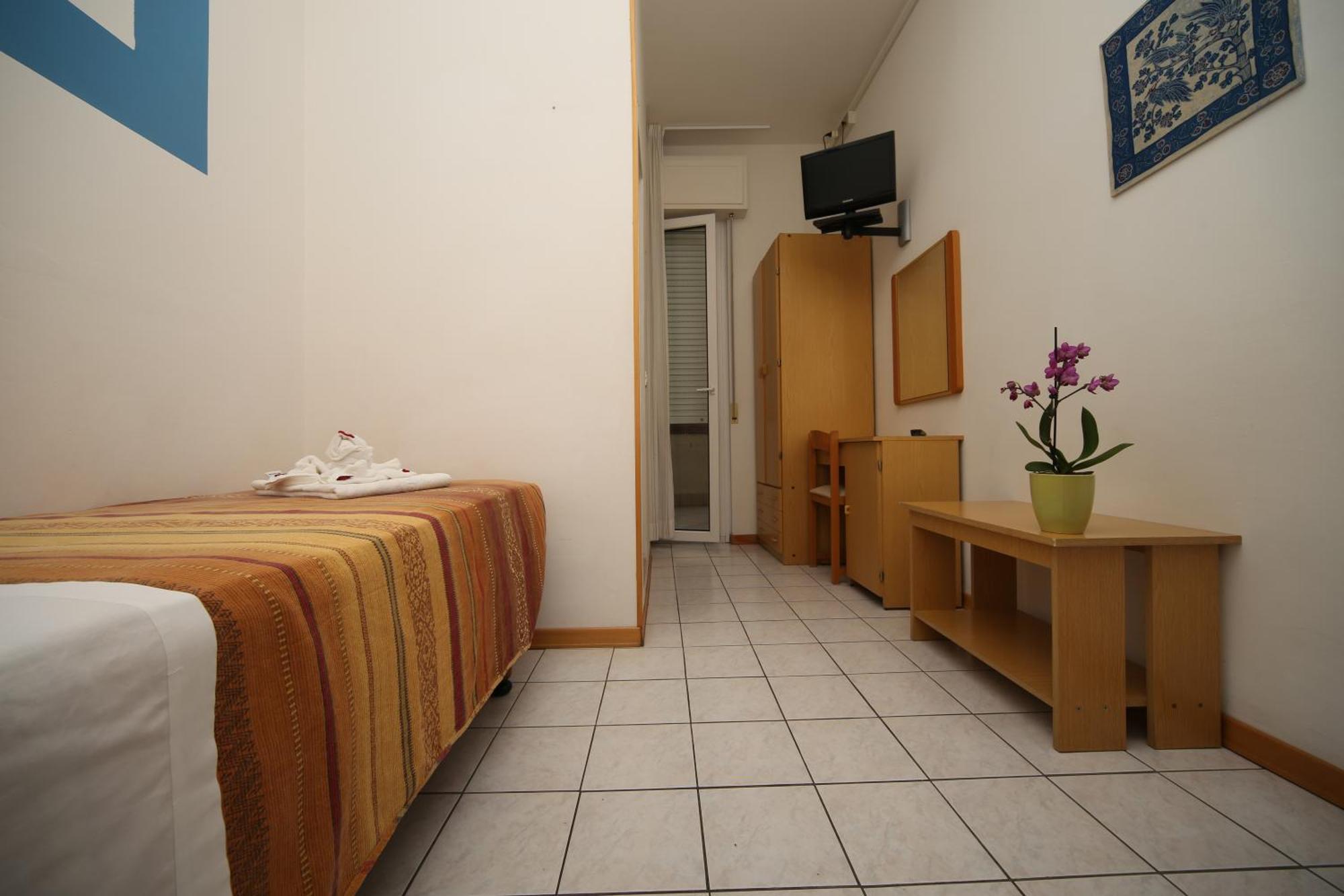 Hotel Lugano Cattolica Kültér fotó