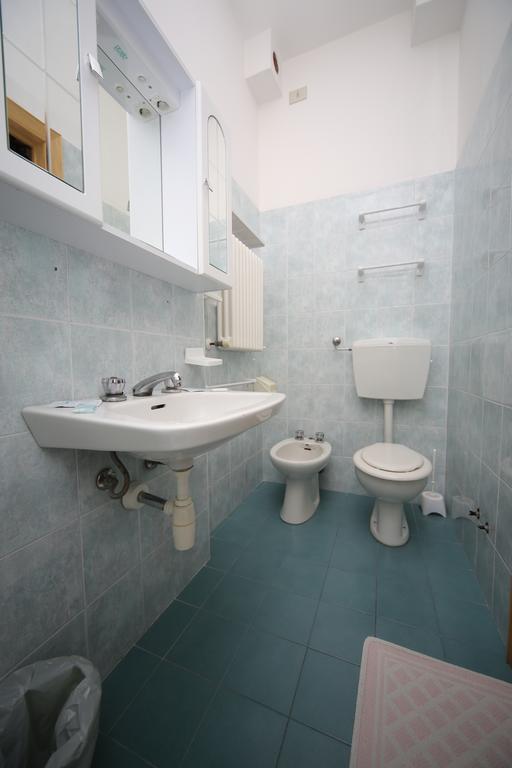 Hotel Lugano Cattolica Kültér fotó