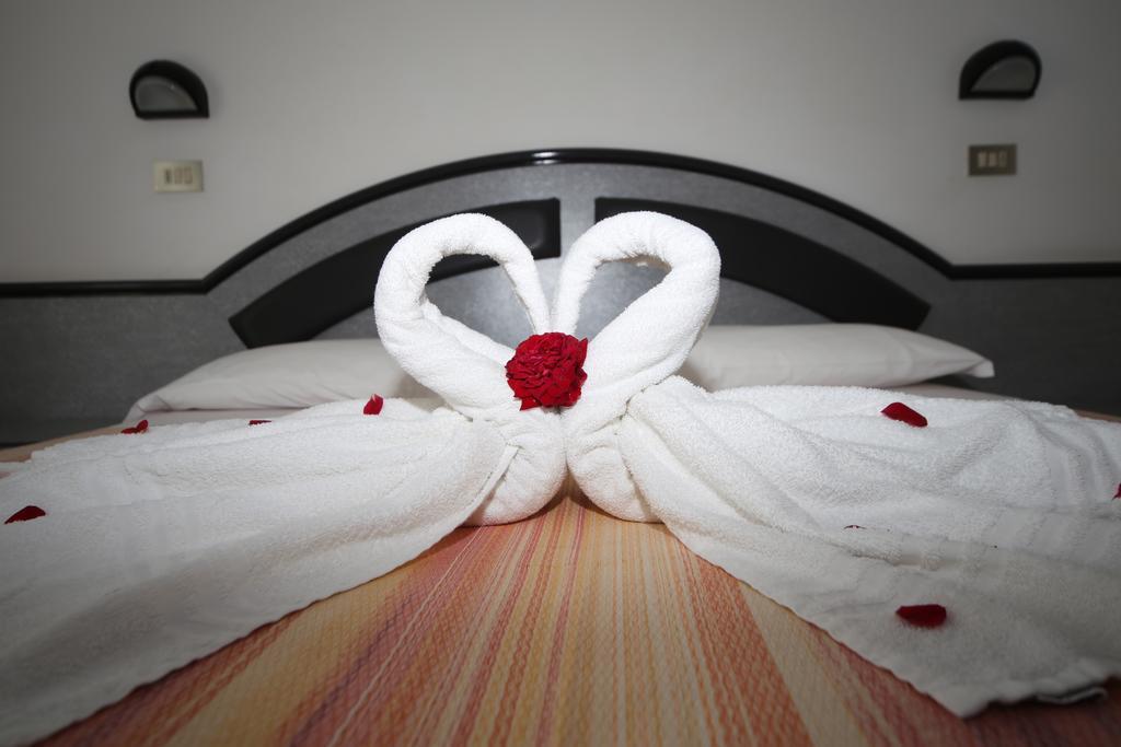 Hotel Lugano Cattolica Kültér fotó